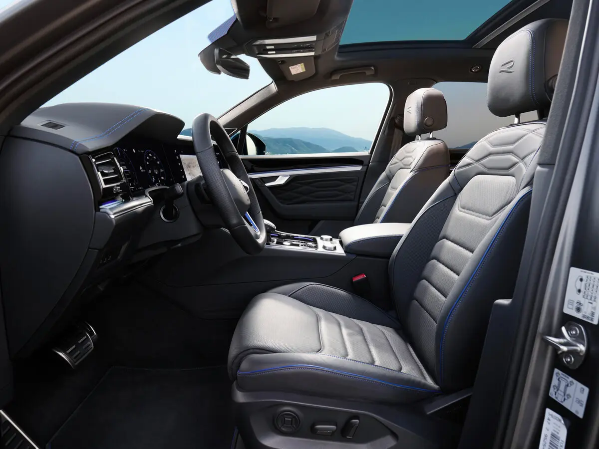 Volkswagen Touareg R III Рестайлинг Внедорожник 5 дв. — сүрөт 6