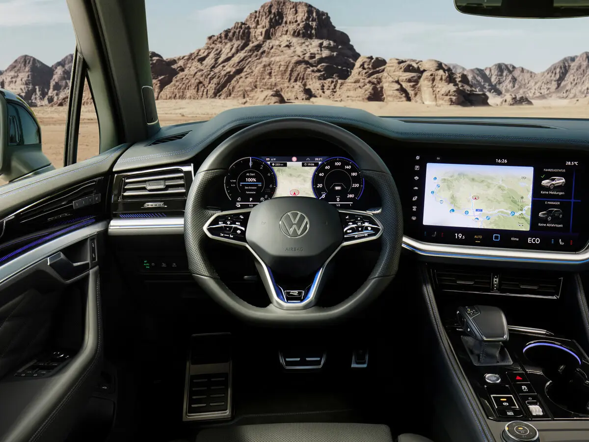 Volkswagen Touareg R III Рестайлинг Внедорожник 5 дв. — сүрөт 7