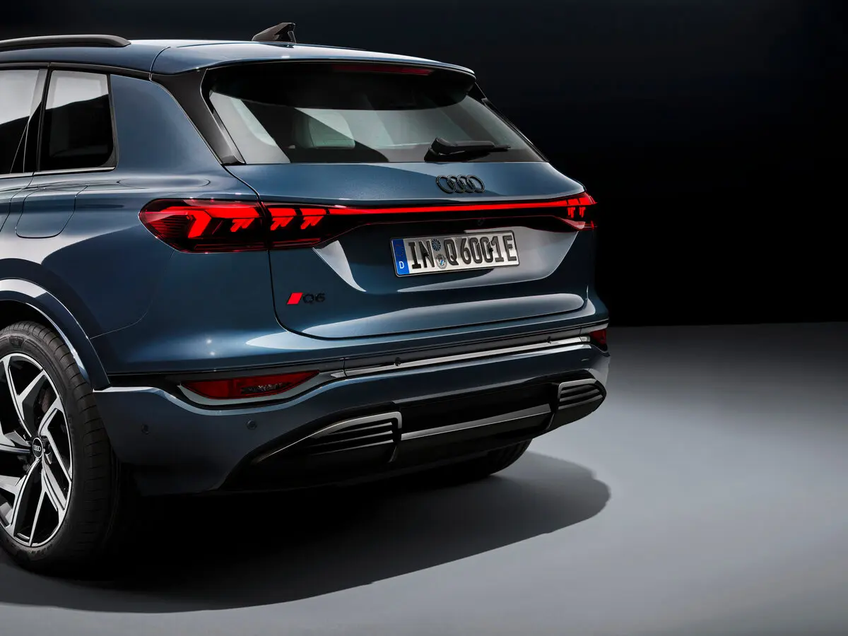 Audi Q6 e-tron 2024 – н.в. Внедорожник 5 дв. — photo 10
