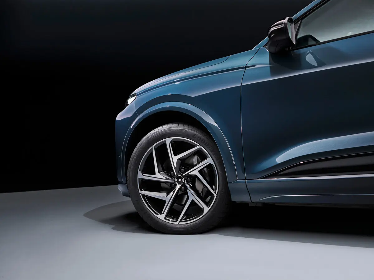 Audi Q6 e-tron 2024 – н.в. Внедорожник 5 дв. — photo 13