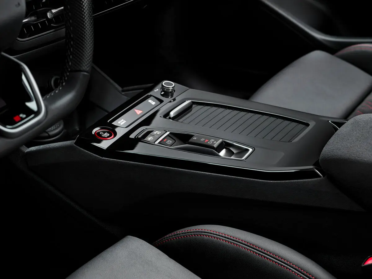 Audi SQ6 e-tron 2024 – н.в. Внедорожник 5 дв. — сүрөт 9