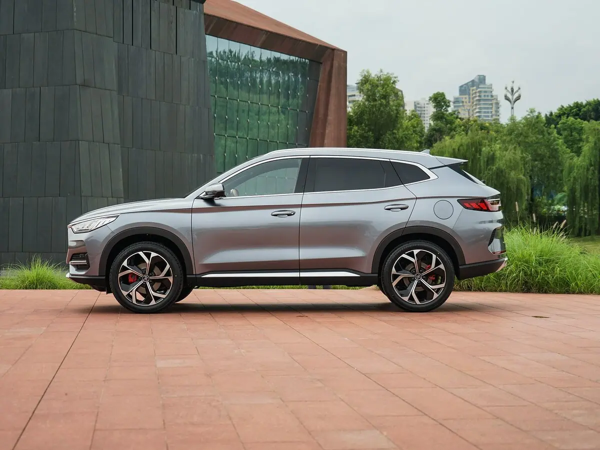 BYD Song Plus I Внедорожник 5 дв. — сүрөт 2