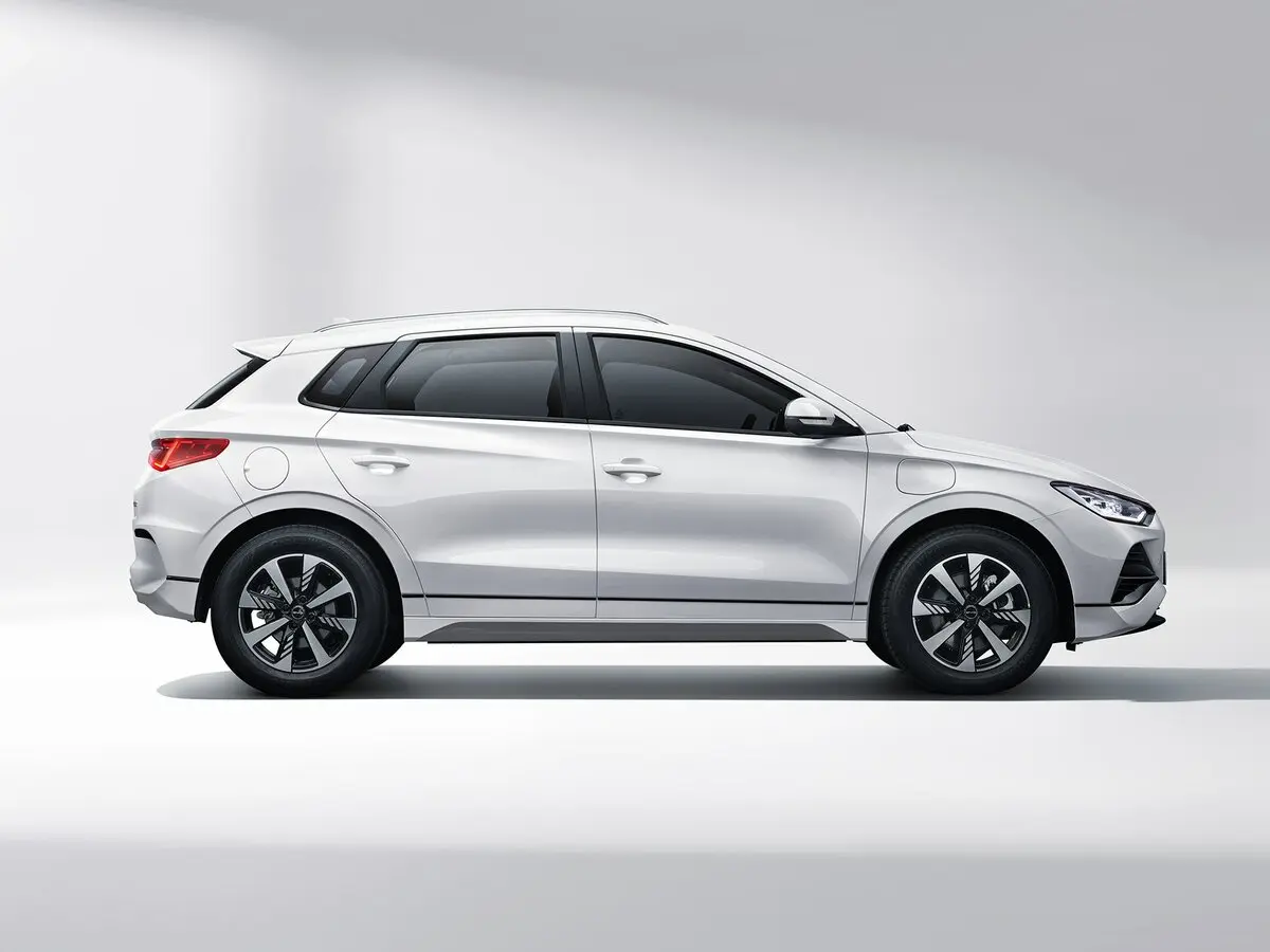 BYD E2 I Рестайлинг Хэтчбек 5 дв. — сүрөт 2