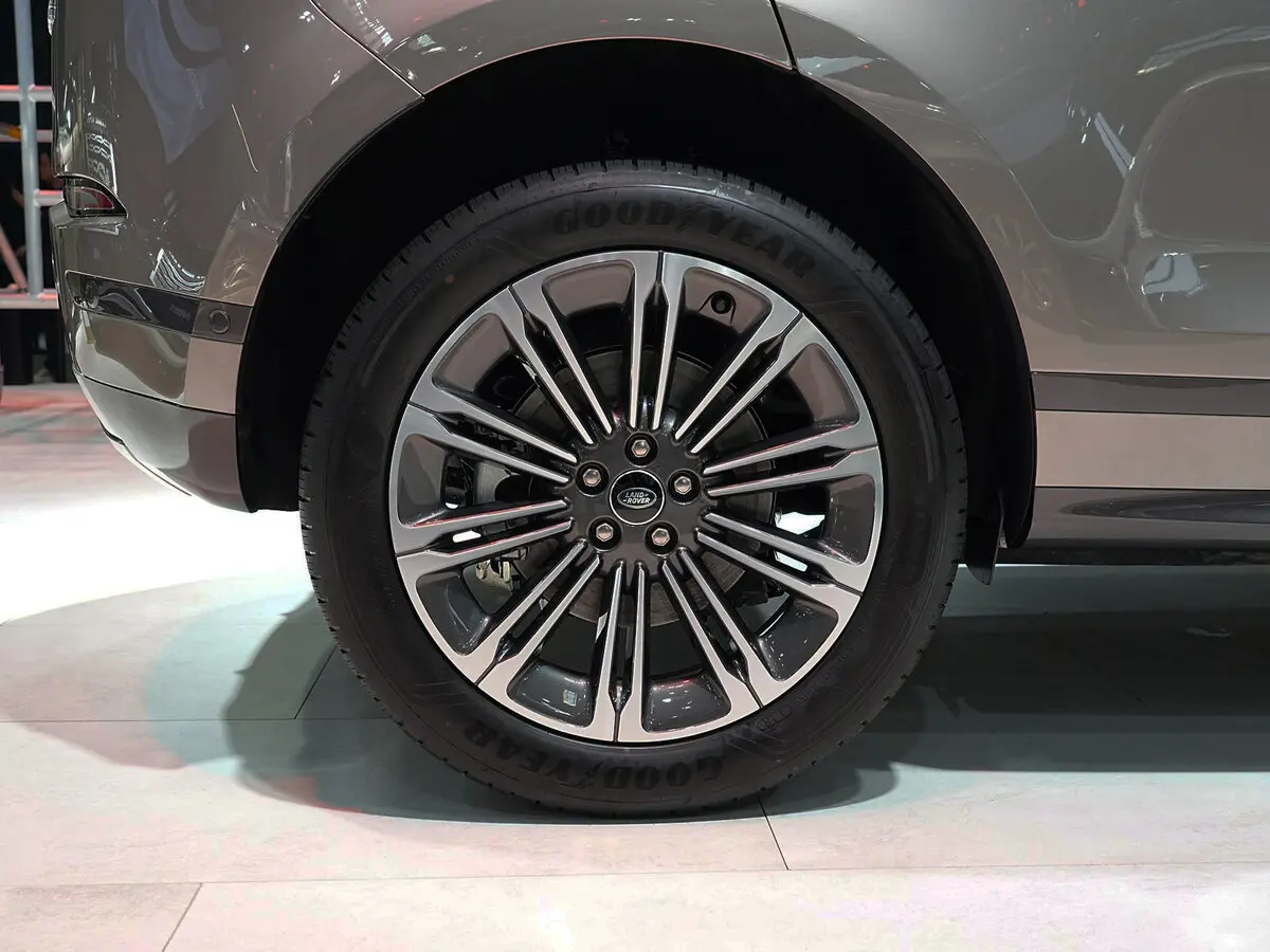 Land Rover Range Rover Evoque II Рестайлинг Внедорожник 5 дв. L — сүрөт 19