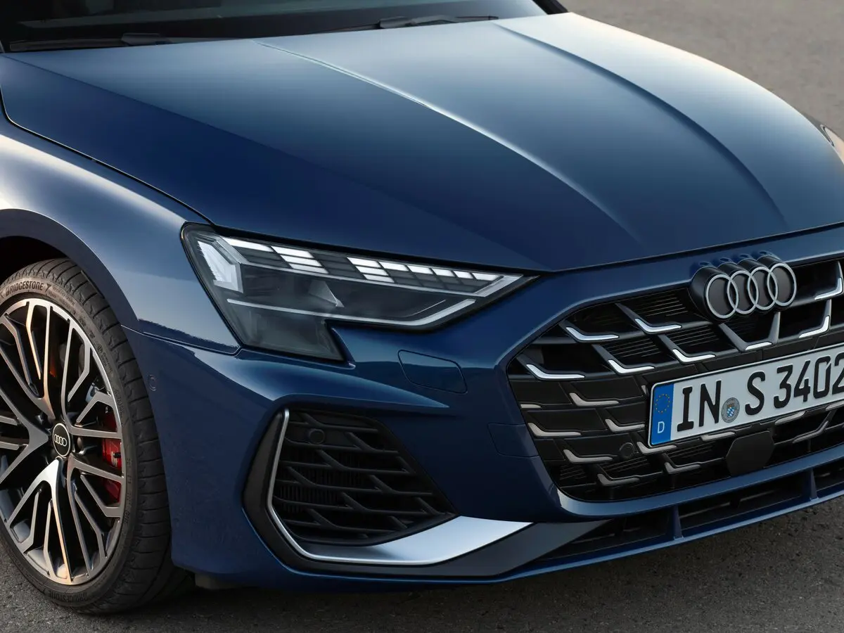 Audi S3 IV (8Y) Рестайлинг Седан — сүрөт 13