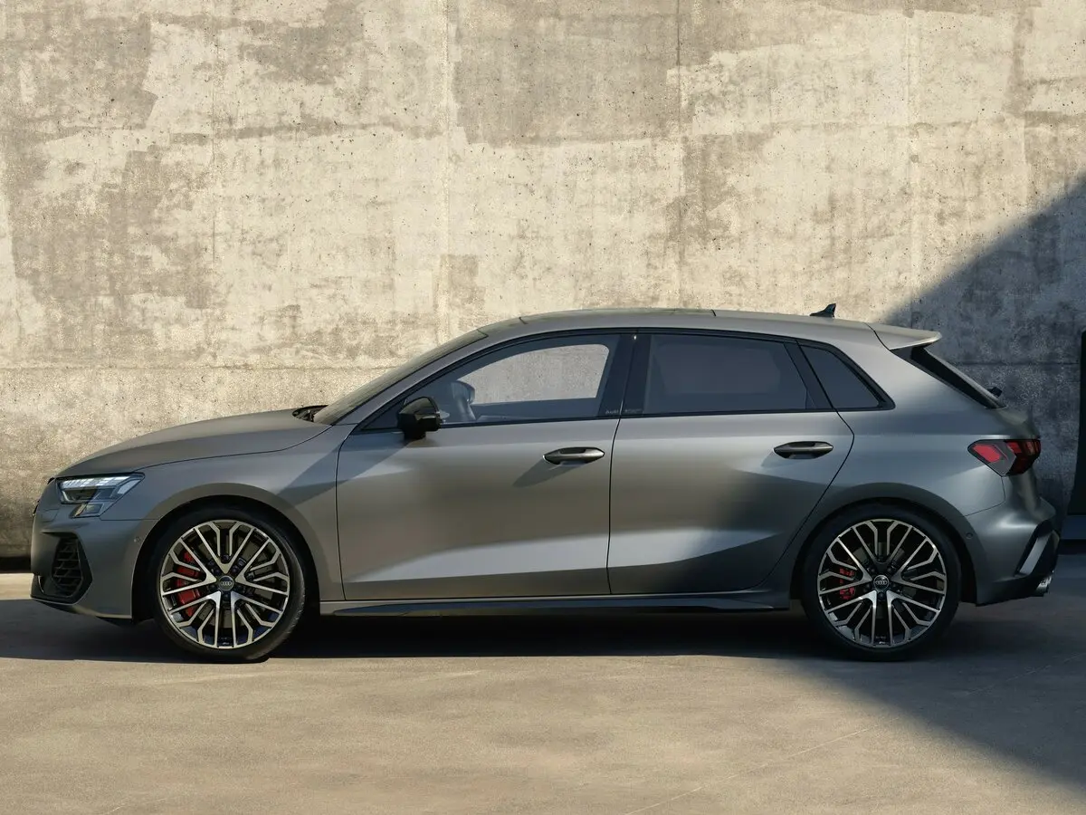 Audi S3 IV (8Y) Рестайлинг Хэтчбек 5 дв. Sportback — сүрөт 2