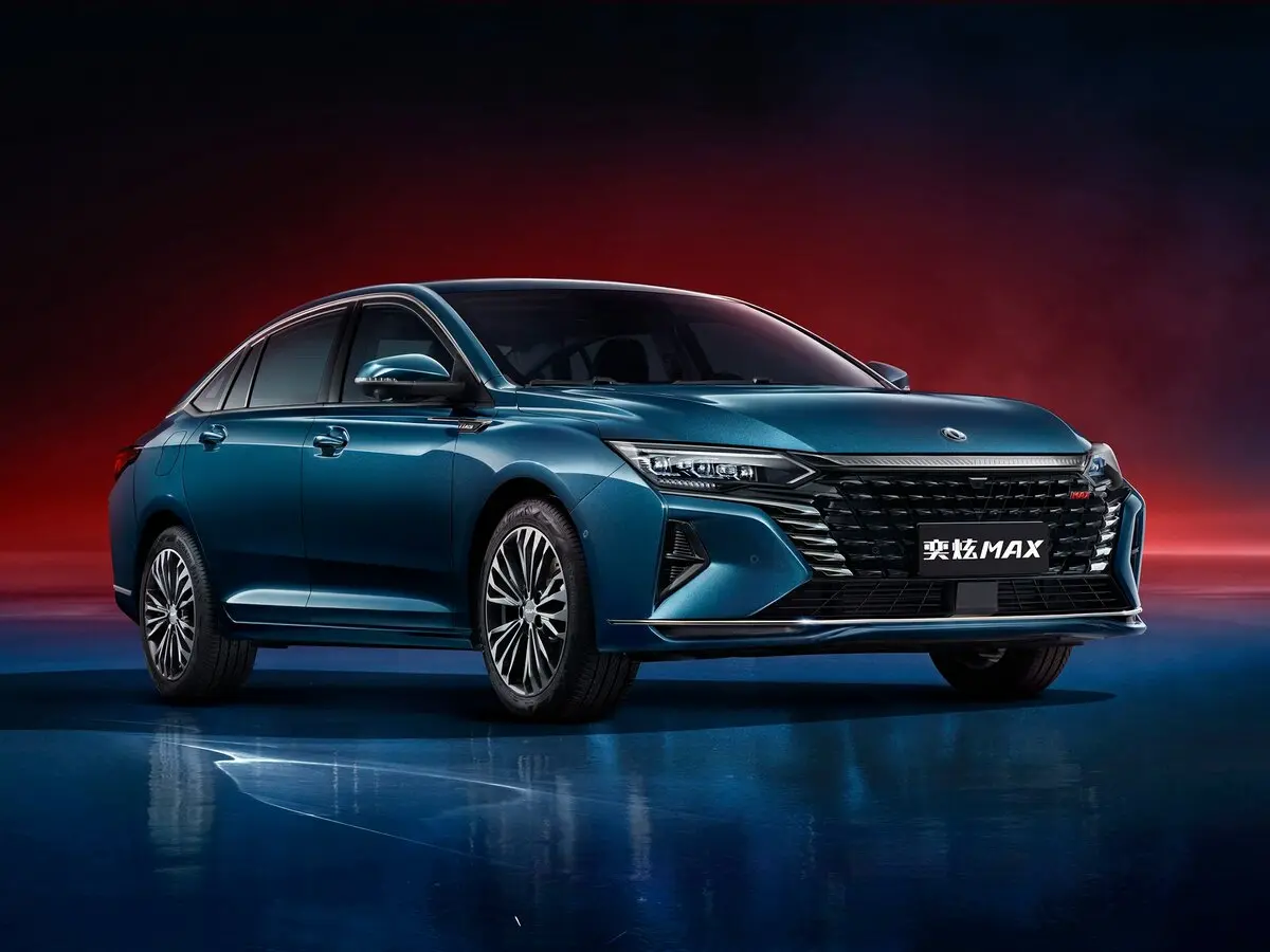 Dongfeng Aeolus Yixuan Max 2021 – н.в.