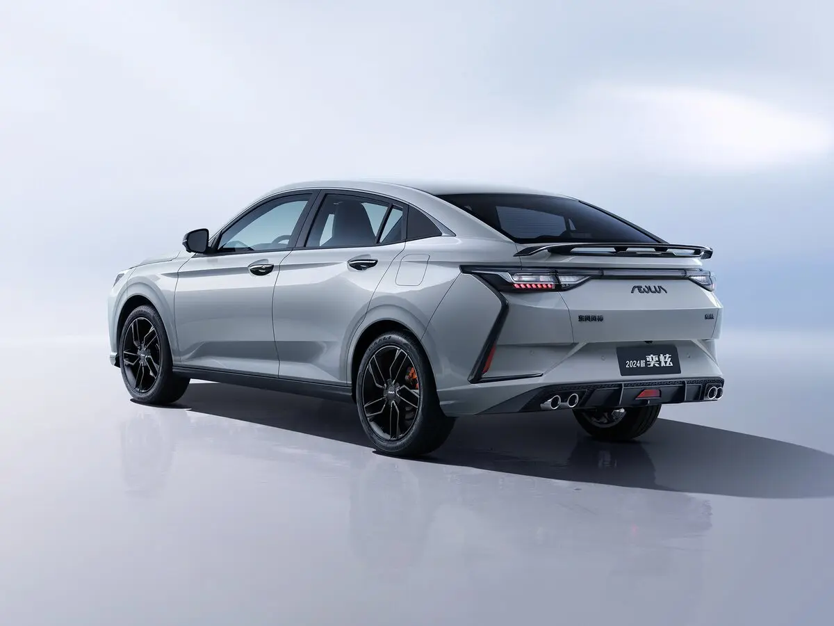 Dongfeng Aeolus Yixuan I Рестайлинг Седан — 照片 5