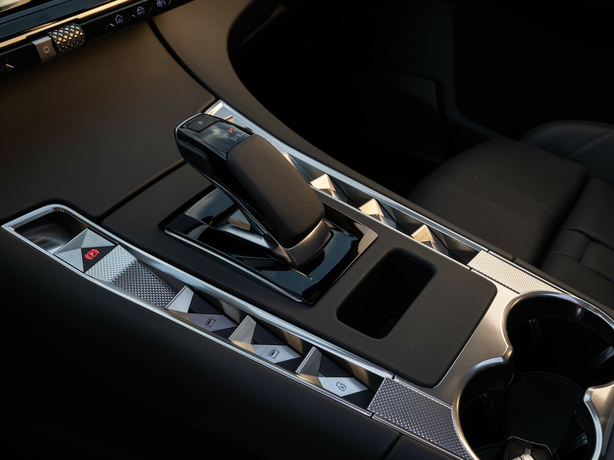DS 7 Crossback I Рестайлинг Внедорожник 5 дв. — фото 9