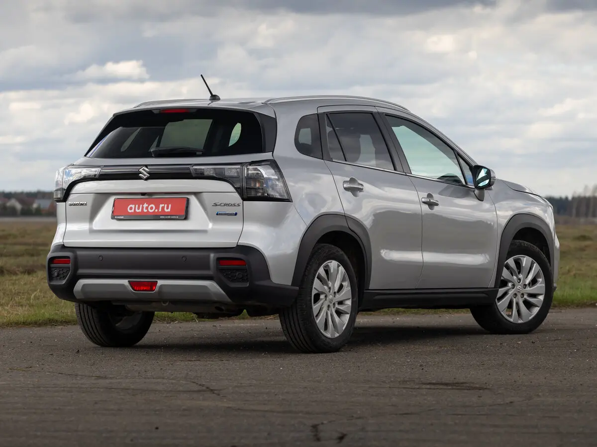 Suzuki SX4 III (S-Cross) Хэтчбек 5 дв. — сүрөт 20