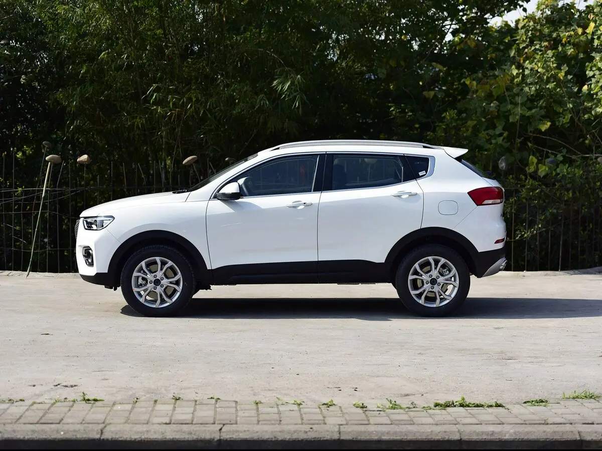Haval H2s 2016 – 2020 Внедорожник 5 дв. — photo 2
