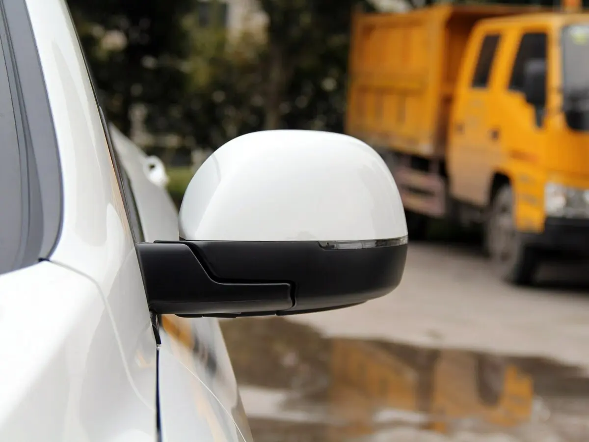 Haval H2s 2016 – 2020 Внедорожник 5 дв. — photo 15