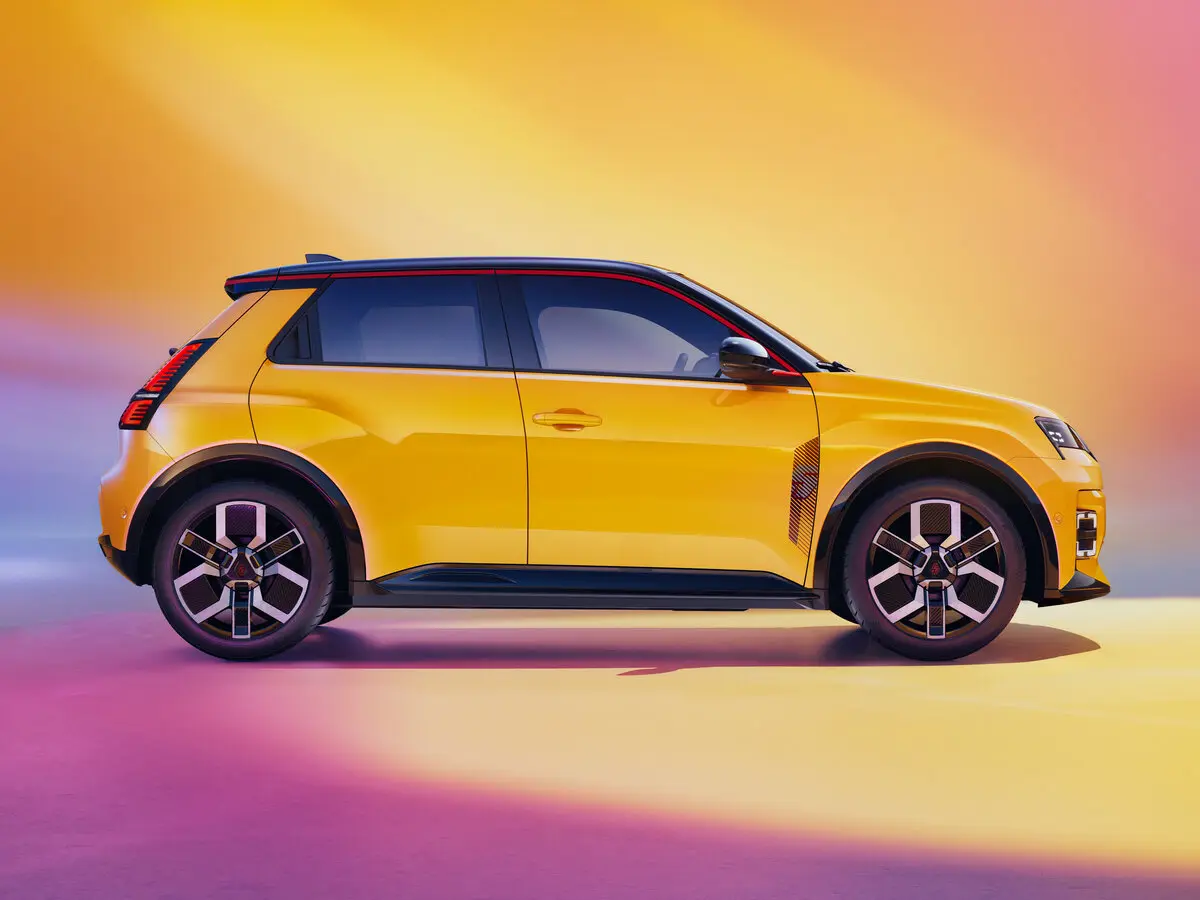 Renault 5 E-Tech III Хэтчбек 5 дв. — 照片 2