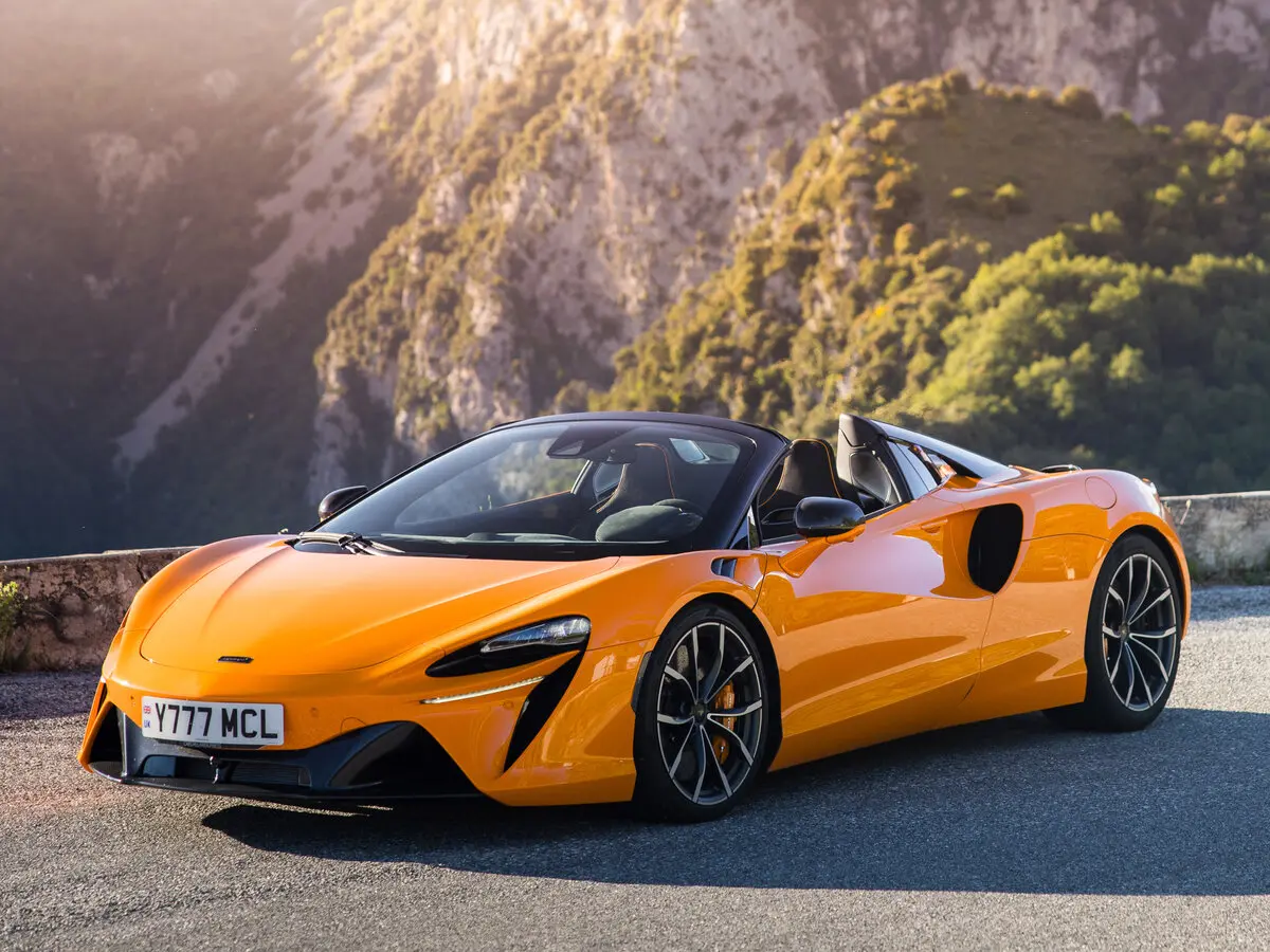 McLaren Artura 2021 – н.в. Родстер Spider