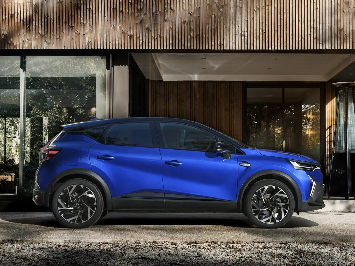 Renault Captur II Рестайлинг Внедорожник 5 дв. — photo 2