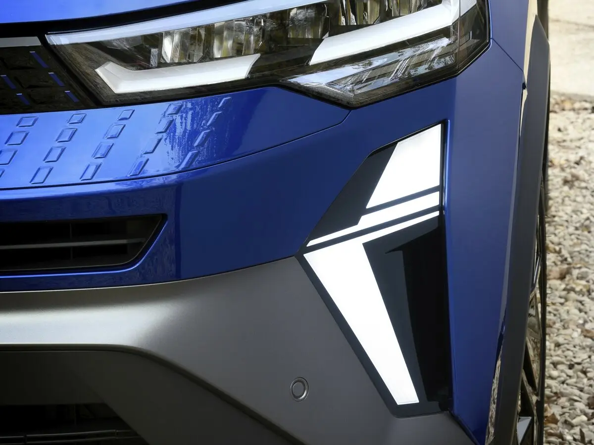 Renault Captur II Рестайлинг Внедорожник 5 дв. — photo 11