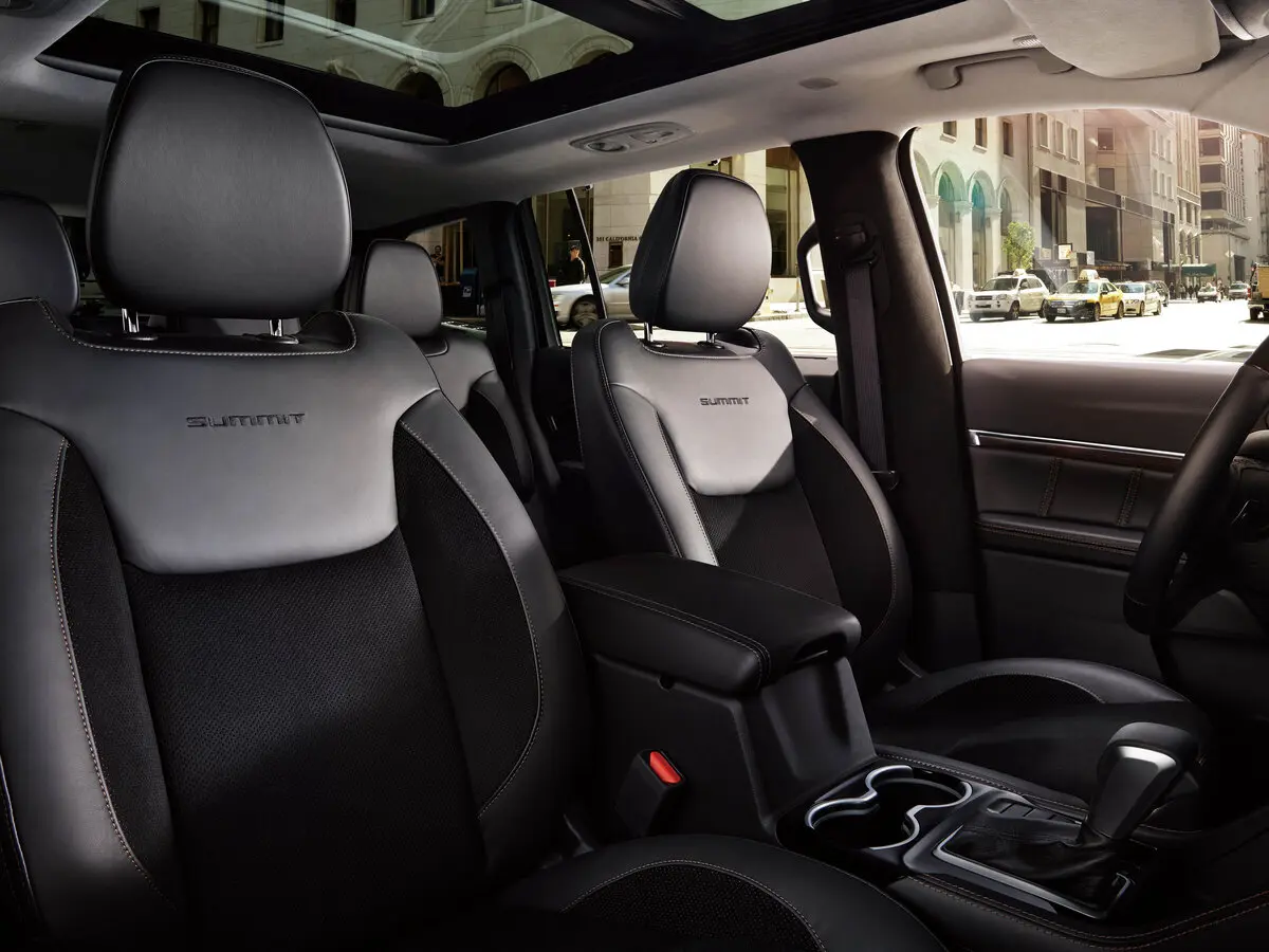 Jeep Grand Commander I (K8) Внедорожник 5 дв. — сүрөт 6