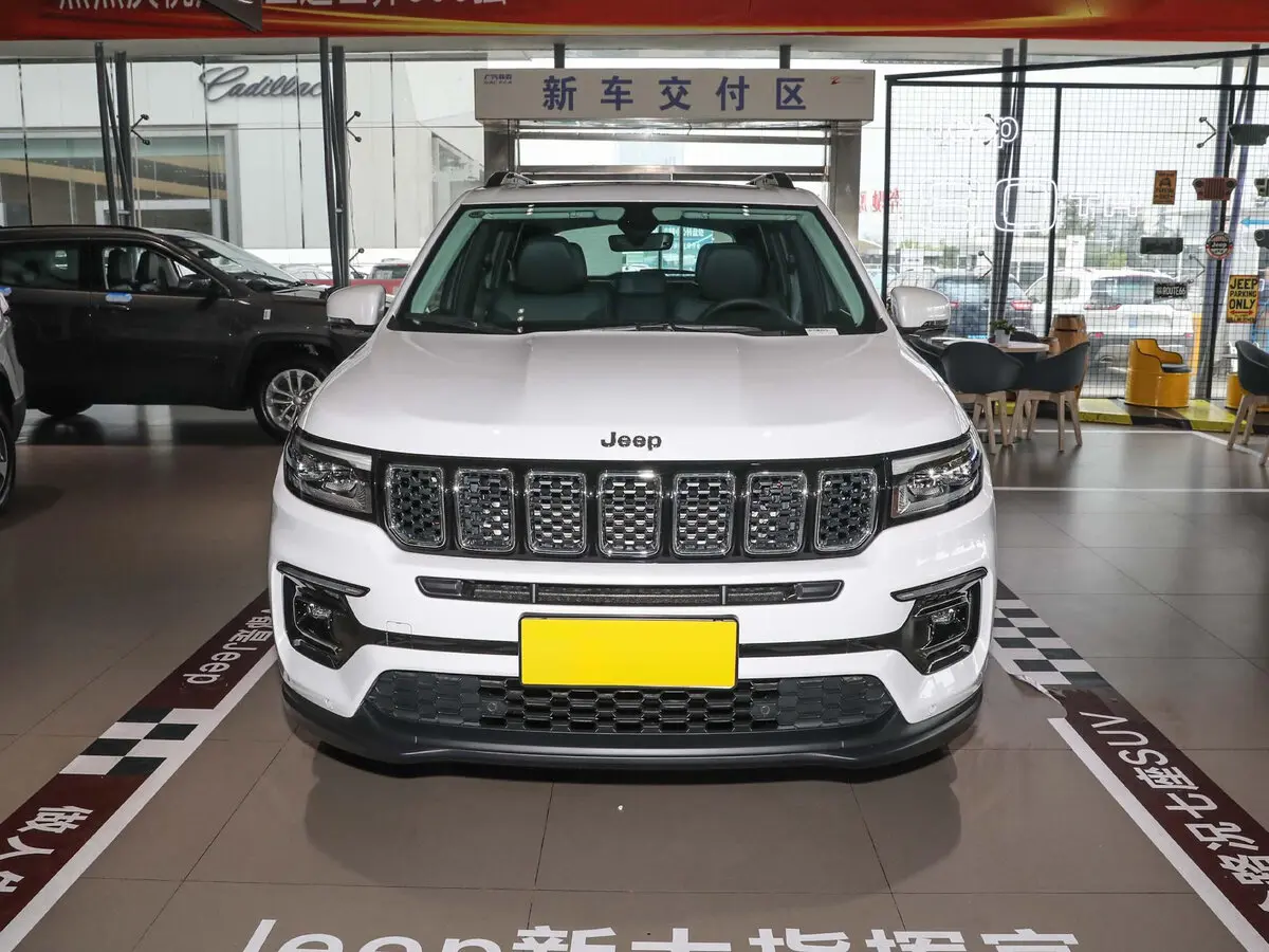 Jeep Grand Commander I (K8) Рестайлинг Внедорожник 5 дв. — сүрөт 2