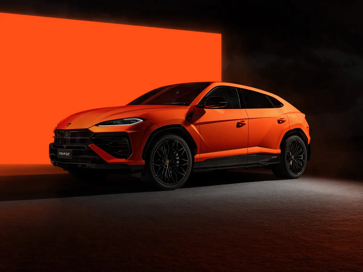 Lamborghini Urus I Рестайлинг Внедорожник 5 дв. SE