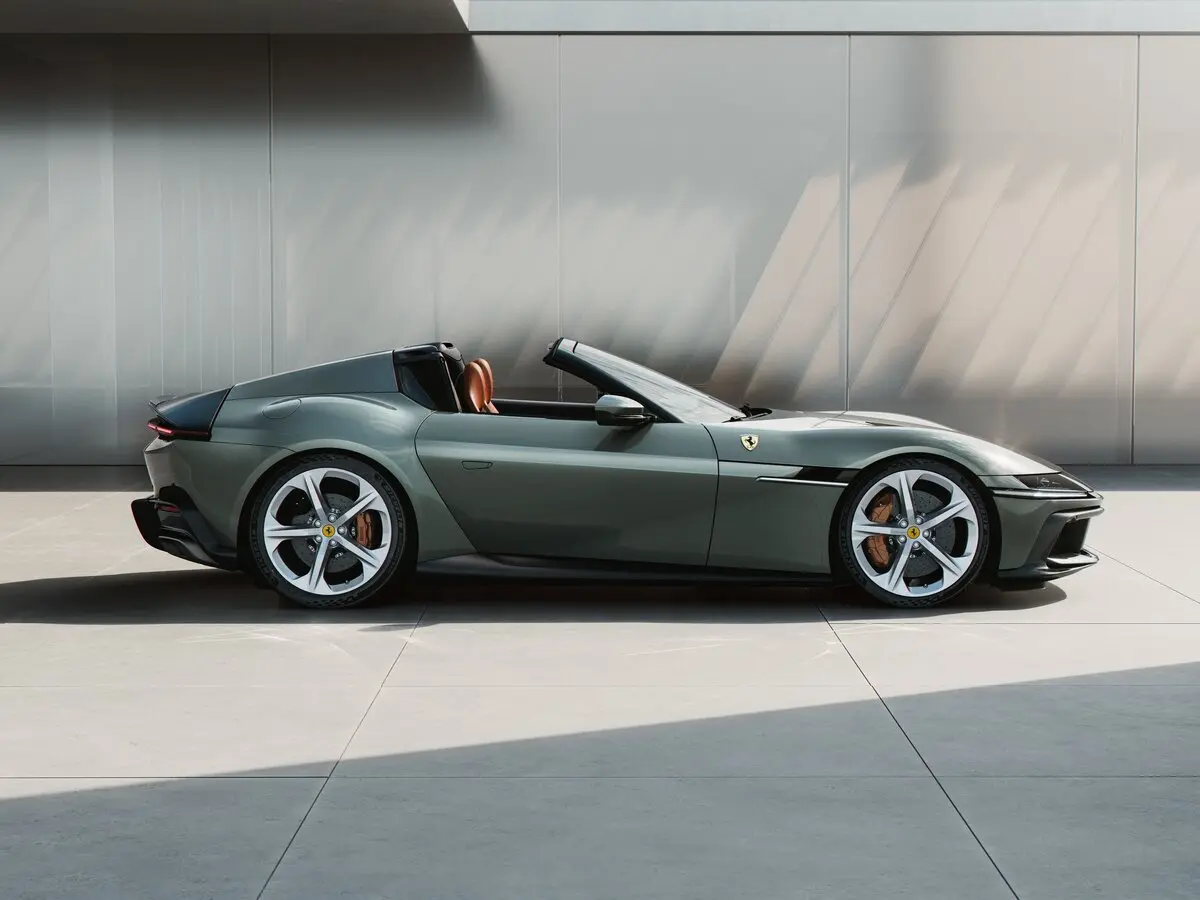 Ferrari 12Cilindri 2024 – н.в. Кабриолет Spider — сүрөт 2