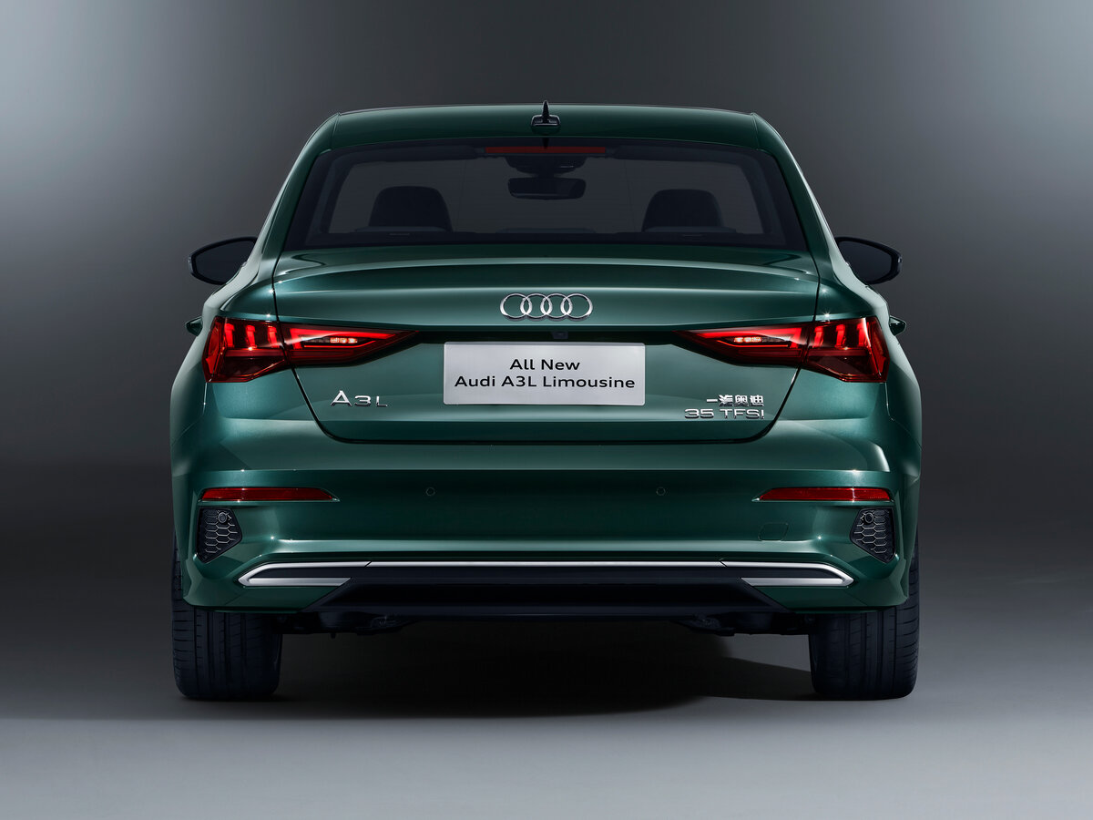 Audi A3 IV (8Y) Седан L — фото 4