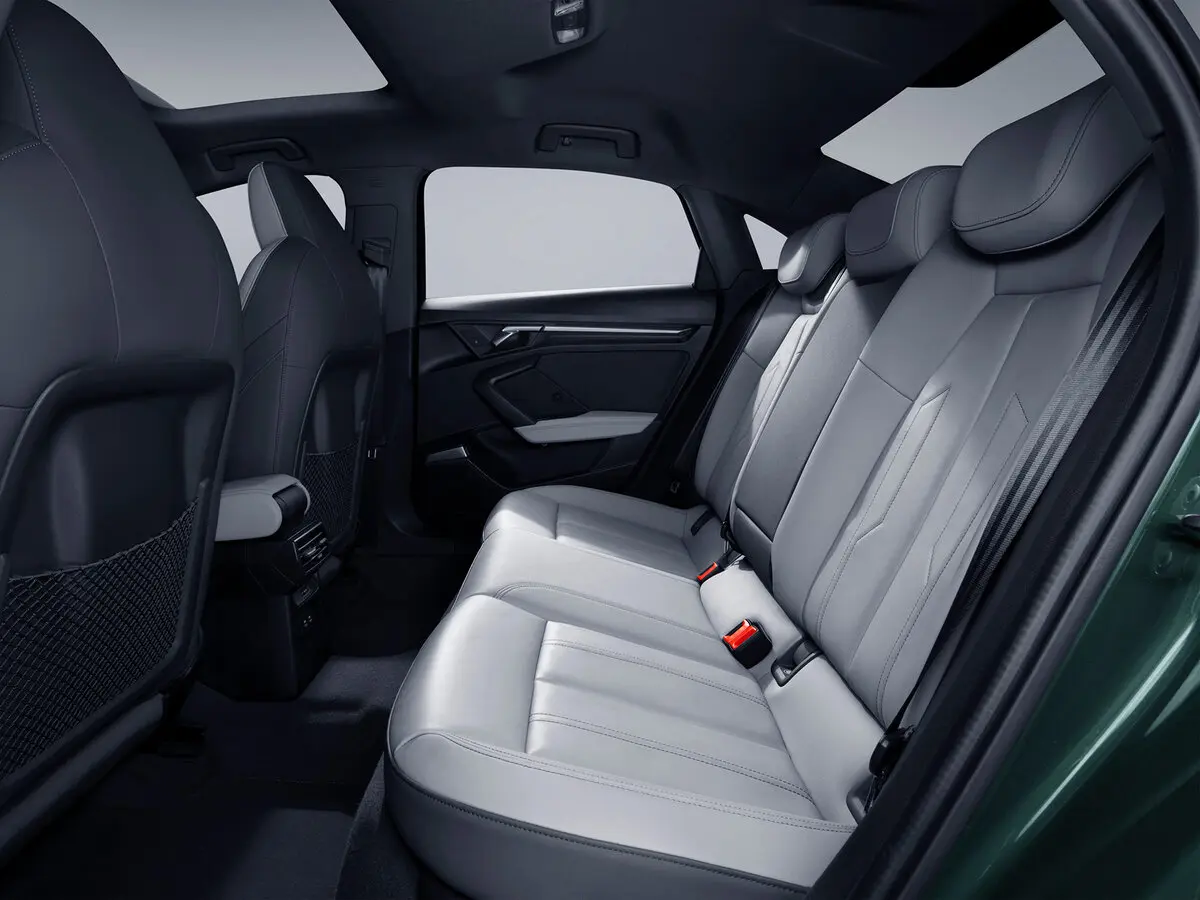Audi A3 IV (8Y) Седан L — сүрөт 10