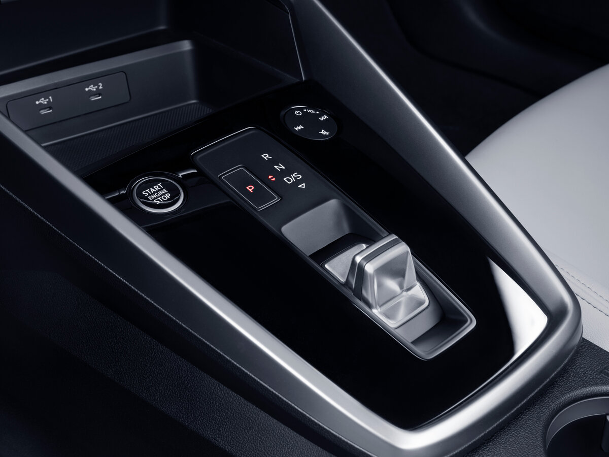Audi A3 IV (8Y) Седан L — фото 11