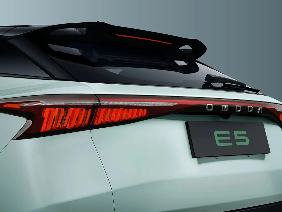 Omoda E5 2024 – н.в. Внедорожник 5 дв. — photo 4