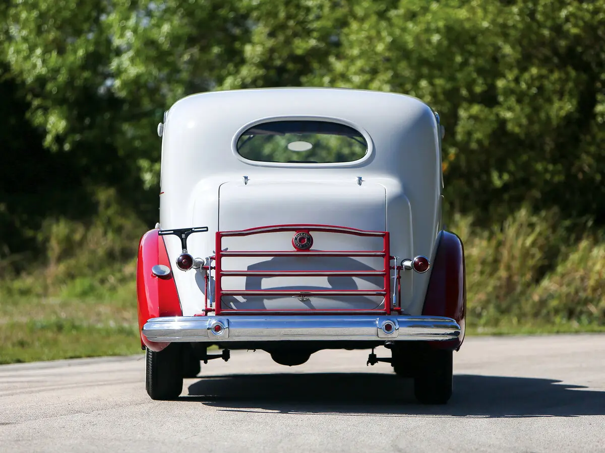 Packard Super Eight 1933 – 1939 Седан — сүрөт 4