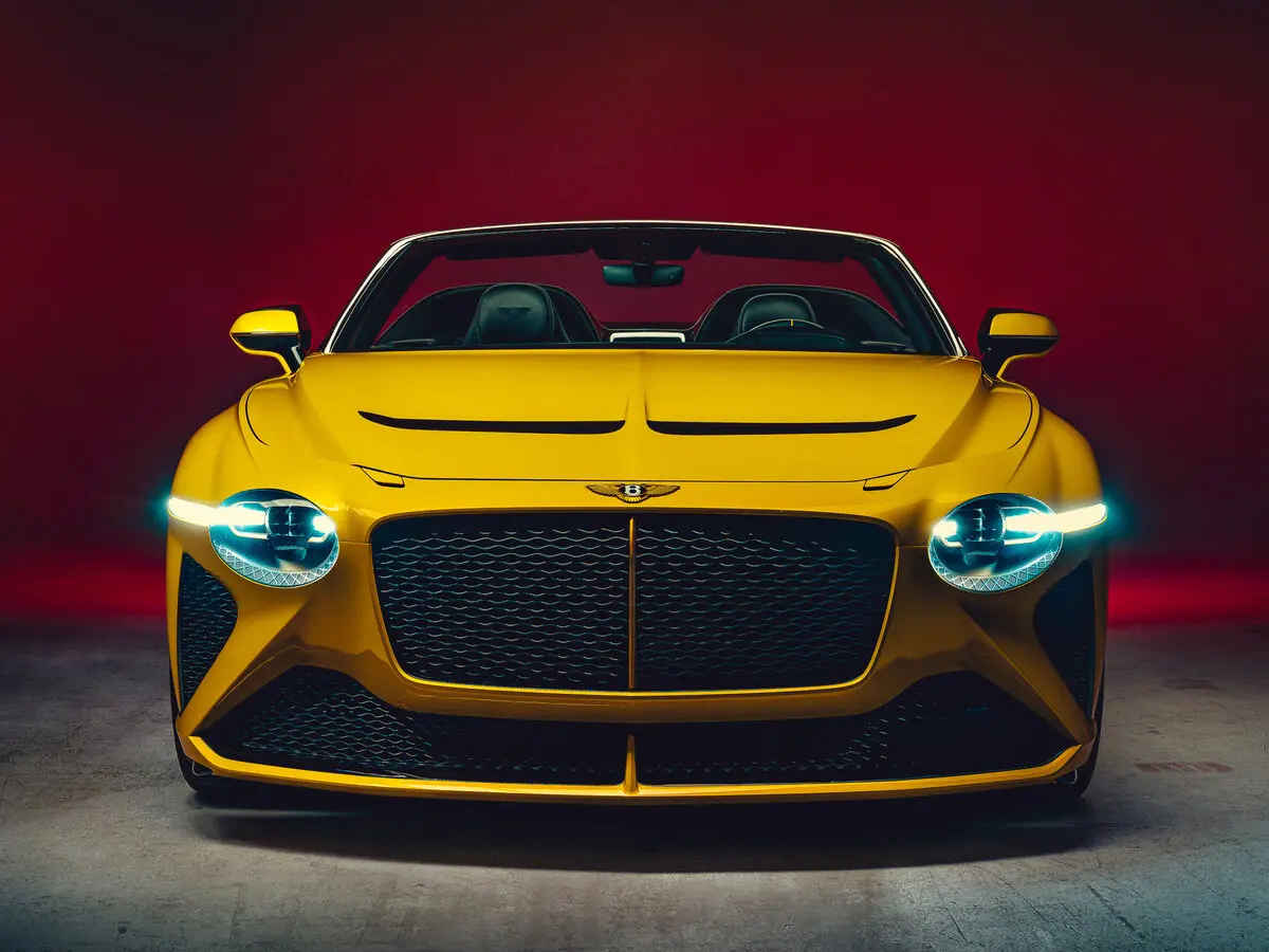 Bentley Mulliner Bacalar 2021 – 2021 Кабриолет — photo 3