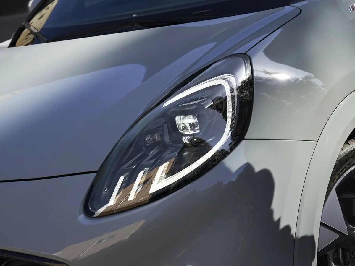 Ford Puma II Рестайлинг Внедорожник 5 дв. — photo 8