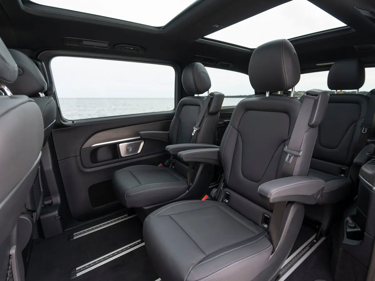 Mercedes-Benz V-Класс III (W447) Рестайлинг 2 Минивэн Long — сүрөт 9