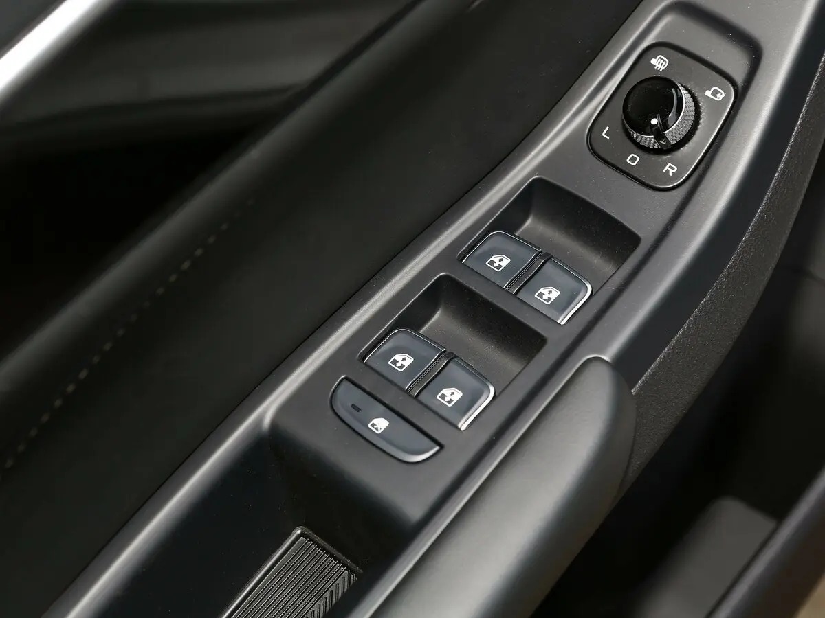 FAW Bestune B70 I Рестайлинг Лифтбек — сүрөт 10
