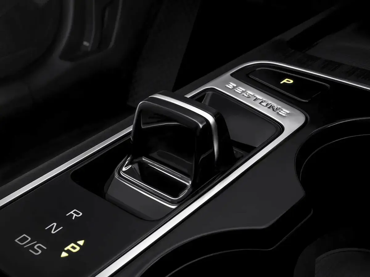 FAW Bestune B70 I Рестайлинг Лифтбек — сүрөт 11