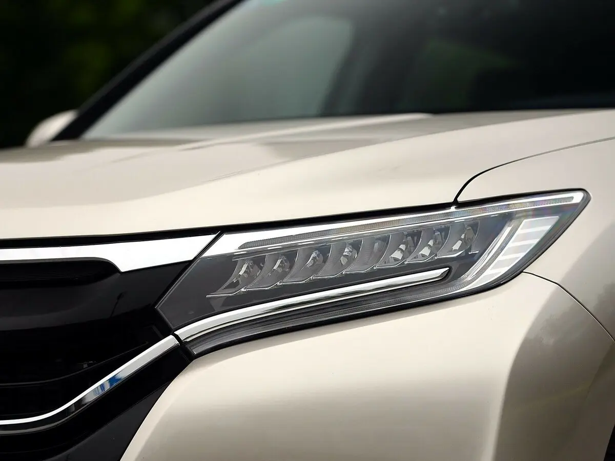 Honda UR-V I Внедорожник 5 дв. — photo 15