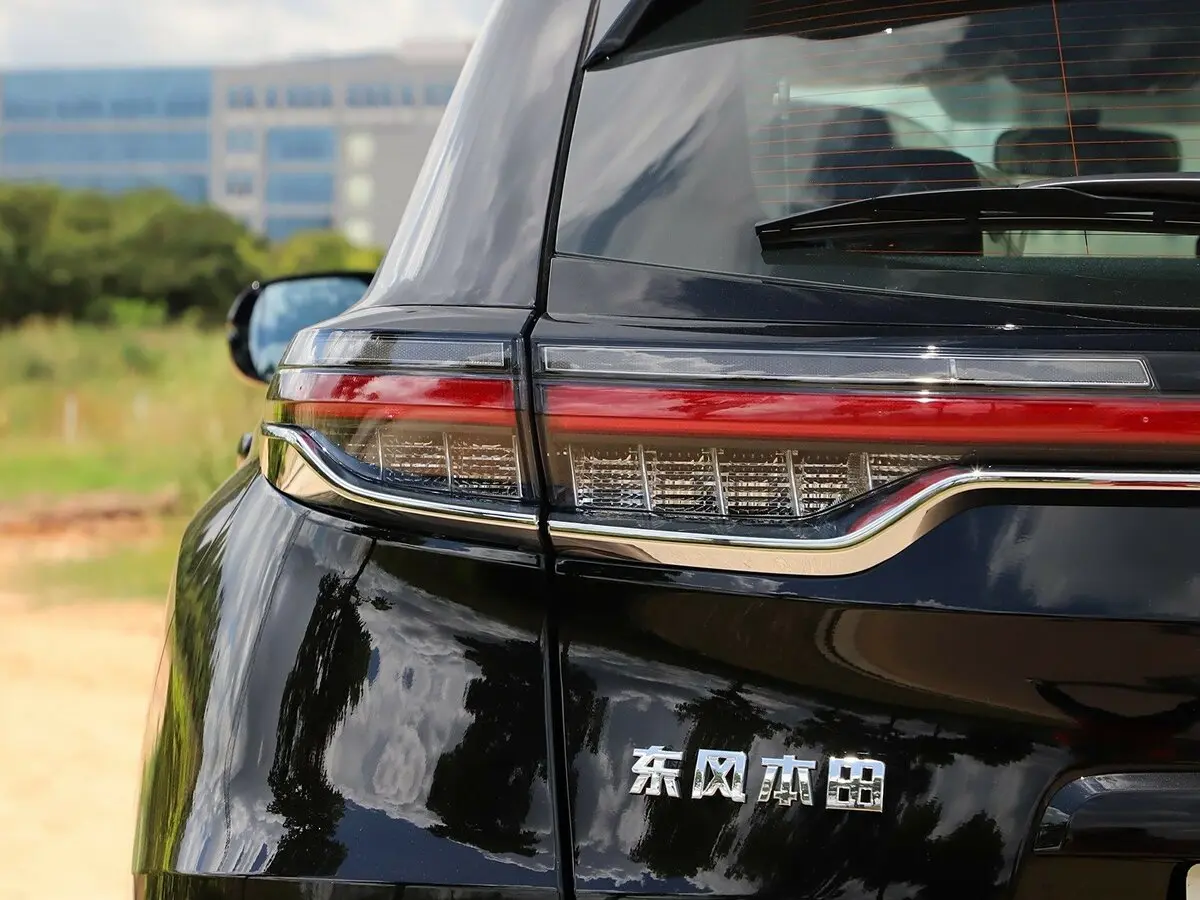 Honda UR-V I Рестайлинг Внедорожник 5 дв. — сүрөт 9