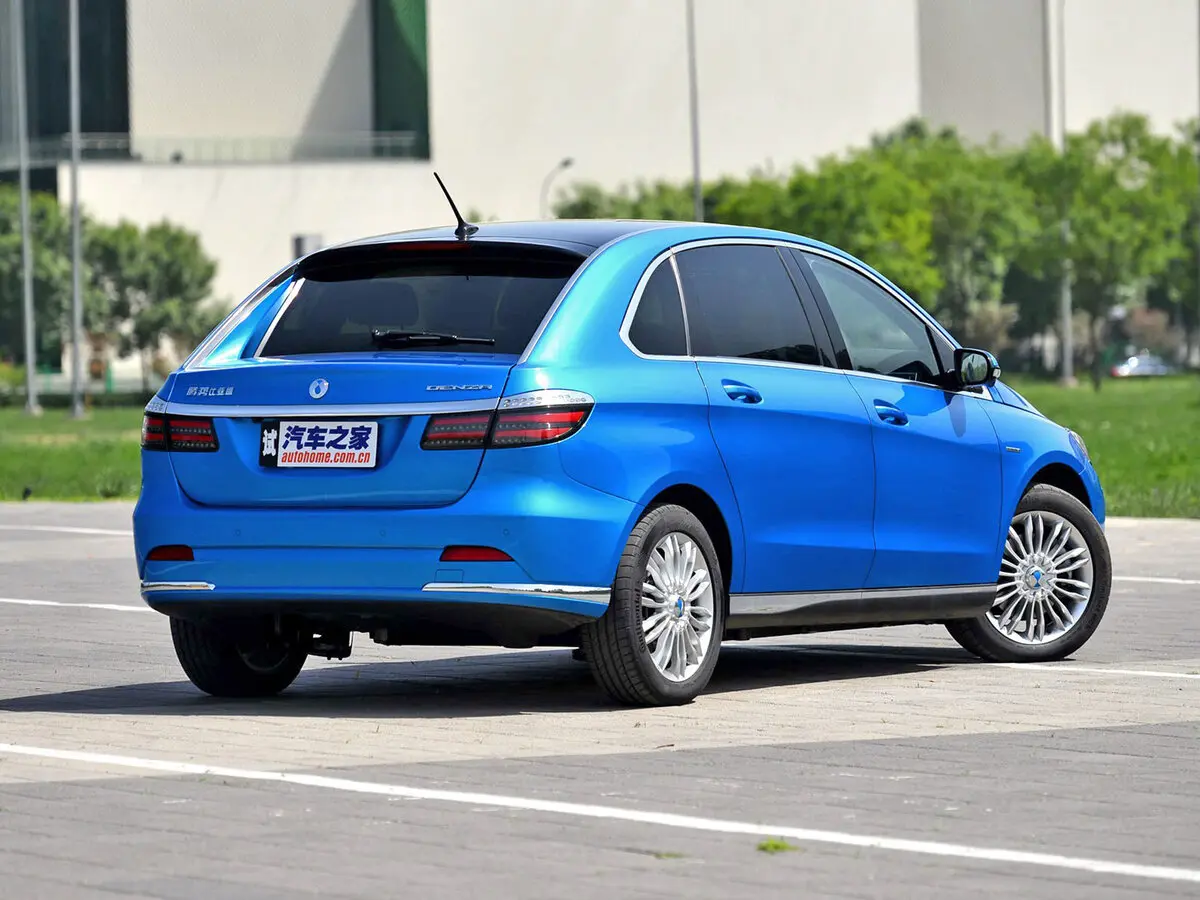 Denza 500 I Седан — сүрөт 5