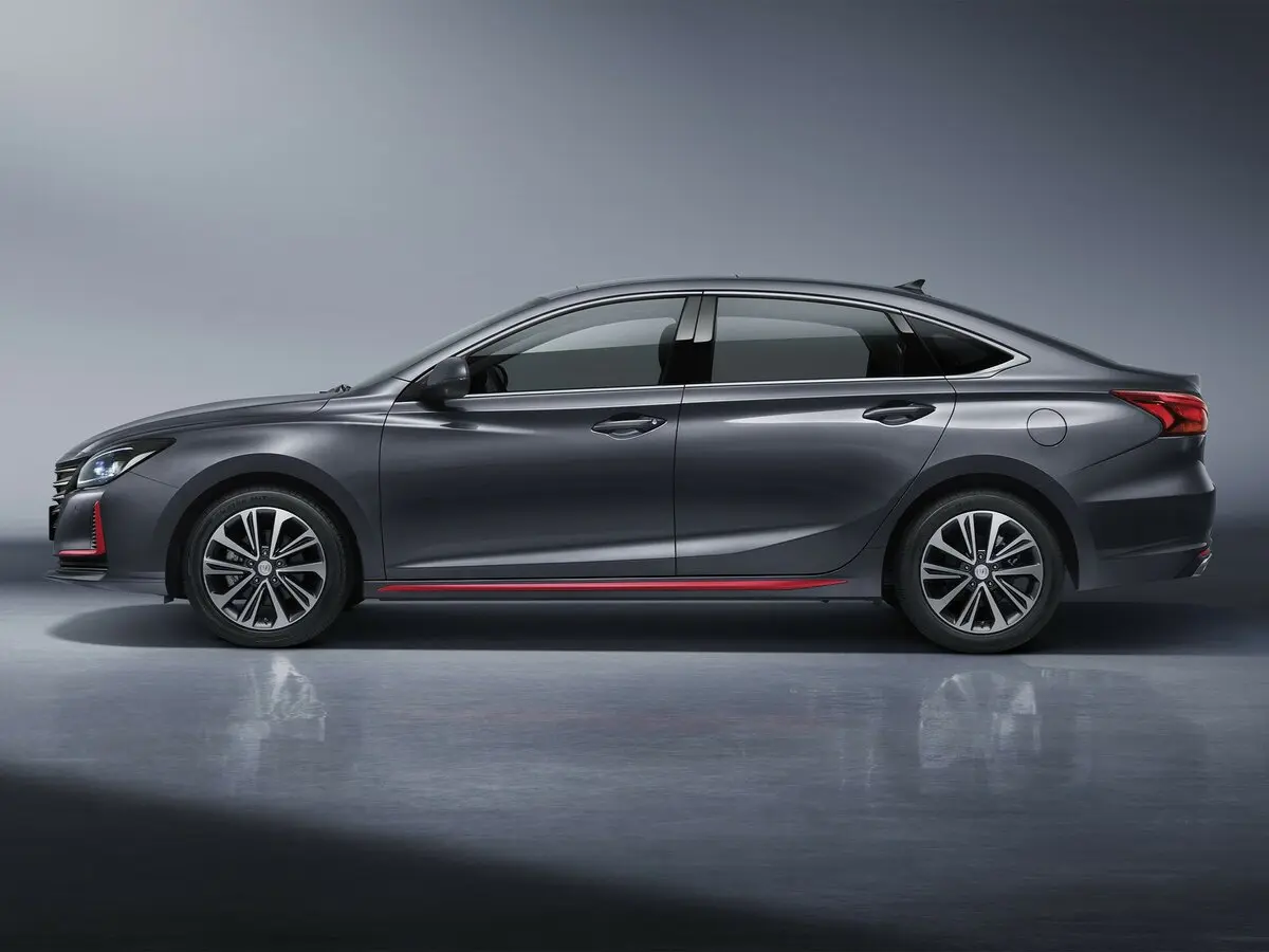 Changan Raeton CC I Рестайлинг Седан — сүрөт 2