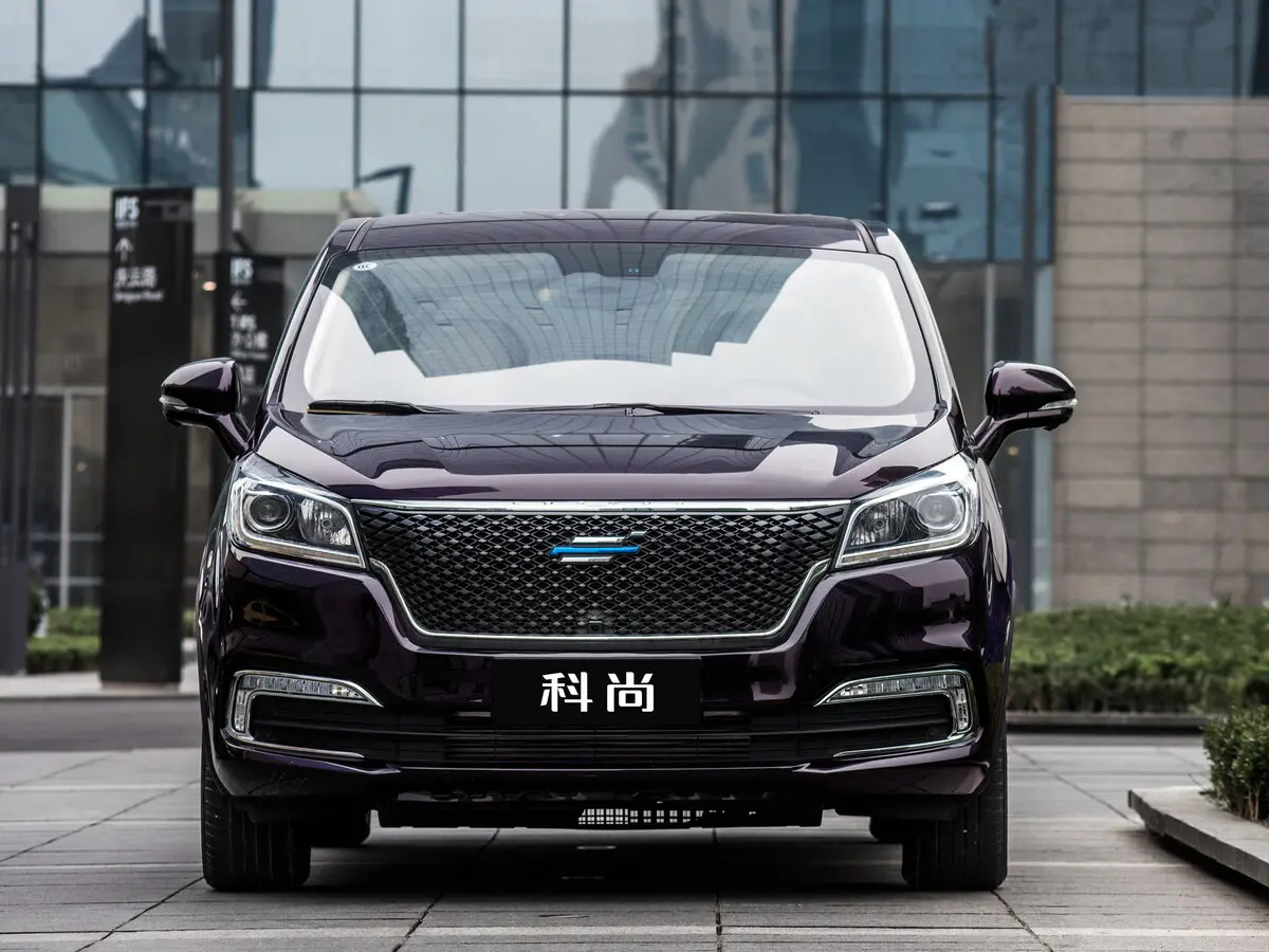 Oshan Cosmos 2019 – 2022 Минивэн — photo 3