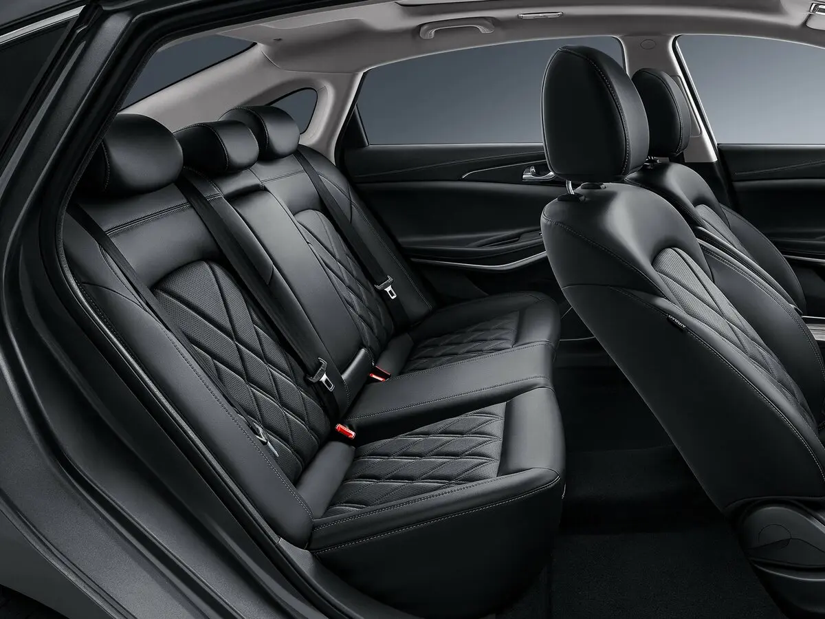 Changan Raeton CC I Рестайлинг 2 Седан — сүрөт 8