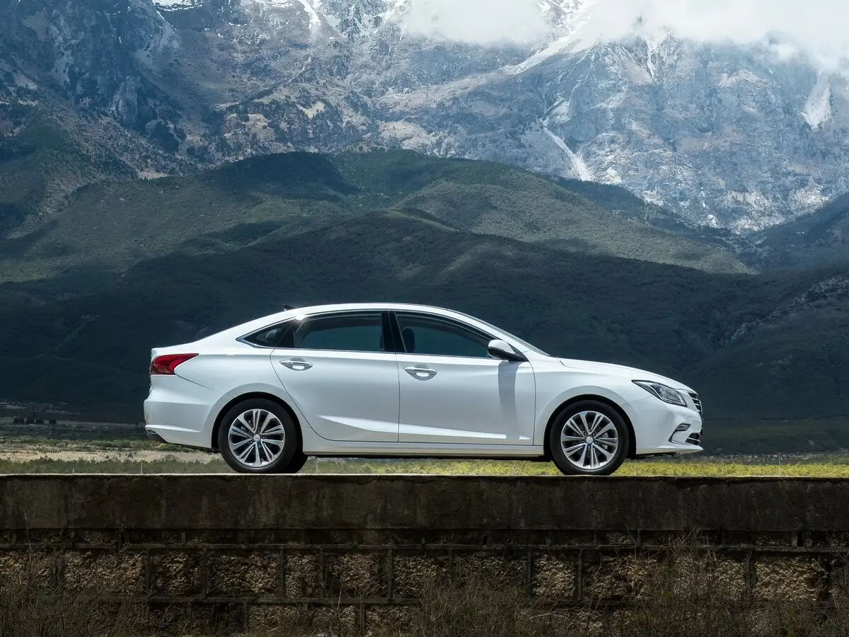 Changan Raeton CC I Седан — сүрөт 2