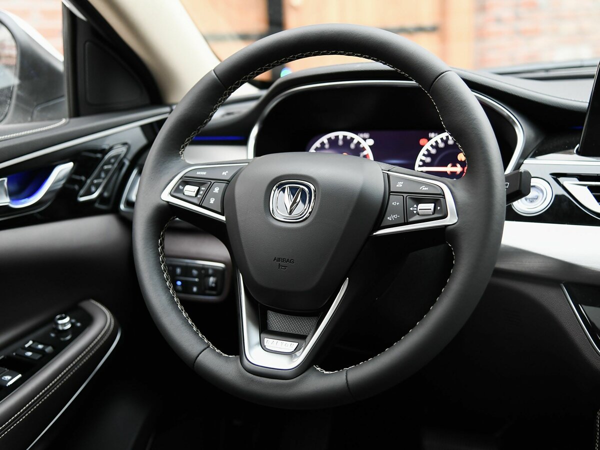 Changan Raeton CC I Седан