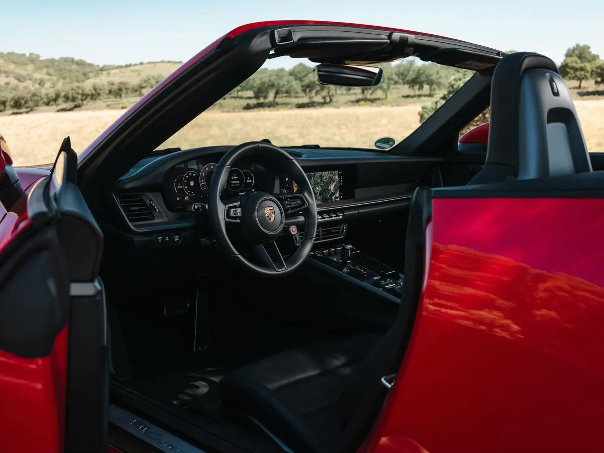 Porsche 911 VIII (992) Рестайлинг Кабриолет — сүрөт 6