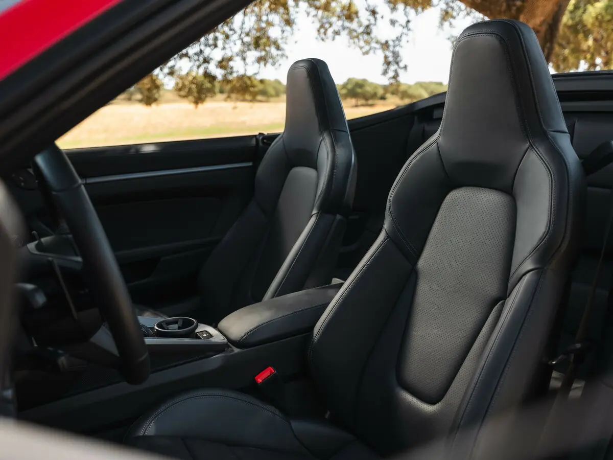 Porsche 911 VIII (992) Рестайлинг Кабриолет — сүрөт 11