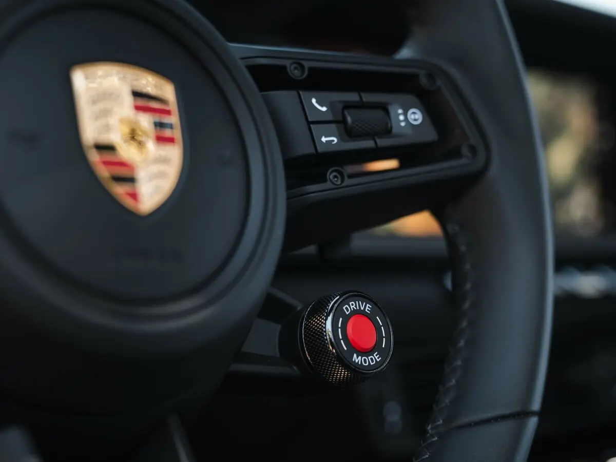 Porsche 911 VIII (992) Рестайлинг Кабриолет — сүрөт 12