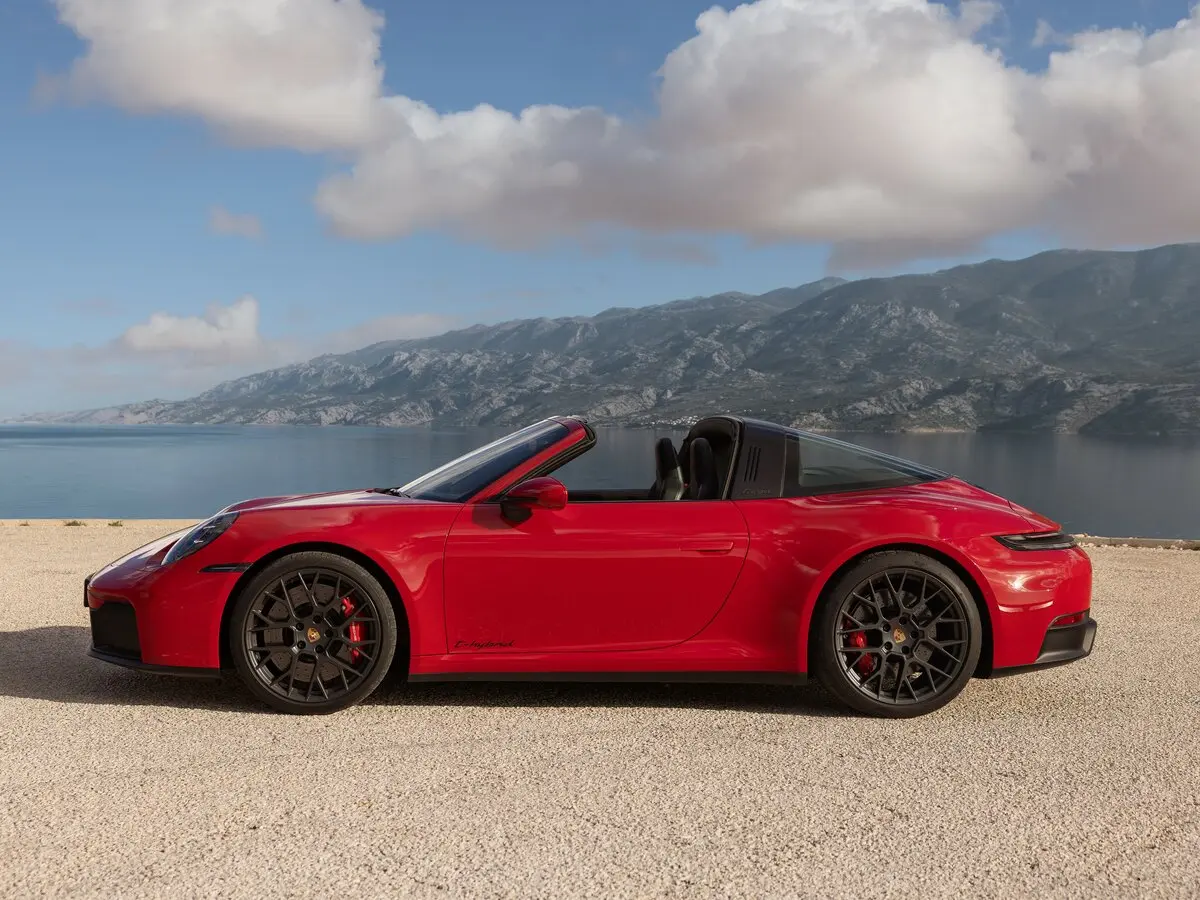 Porsche 911 VIII (992) Рестайлинг Тарга Targa — сүрөт 2