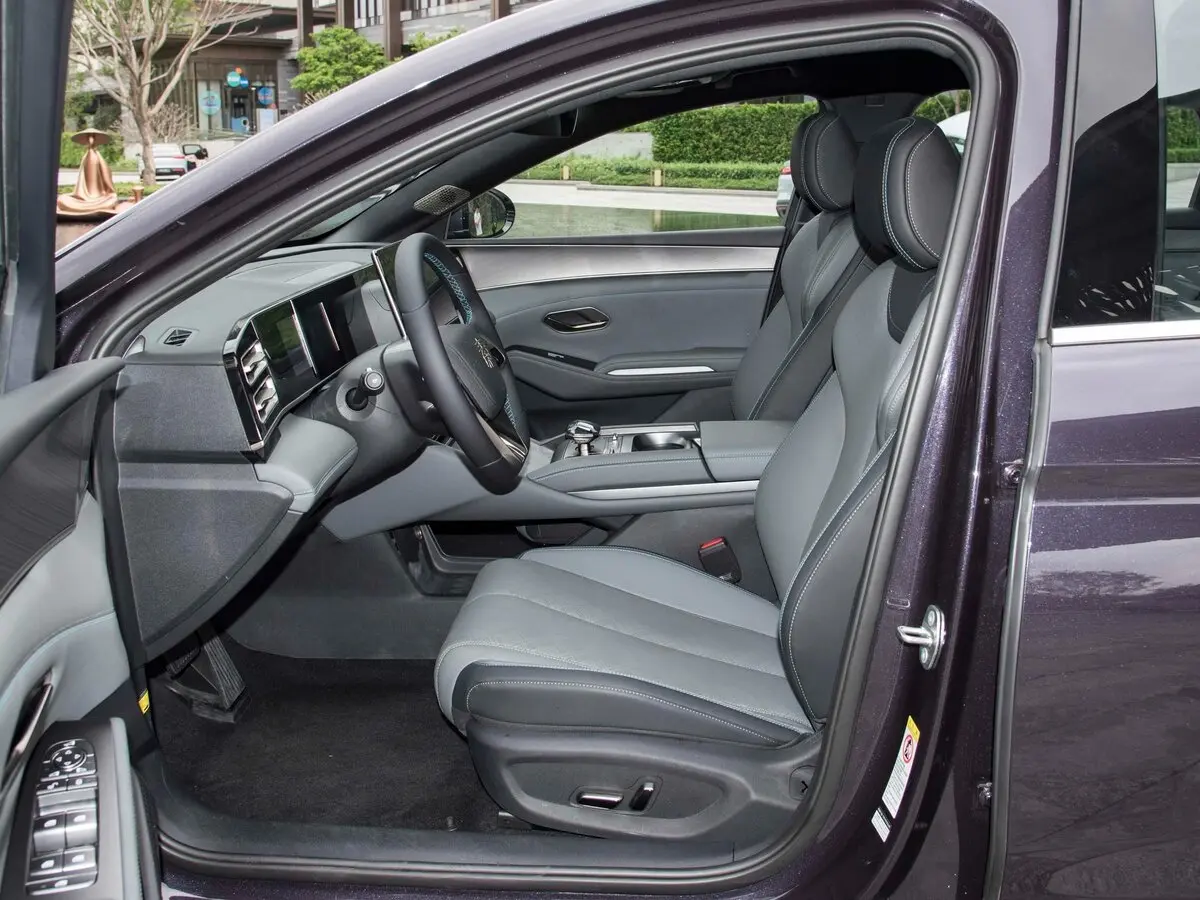BYD Qin L 2024 – н.в. Седан DM-i — photo 7