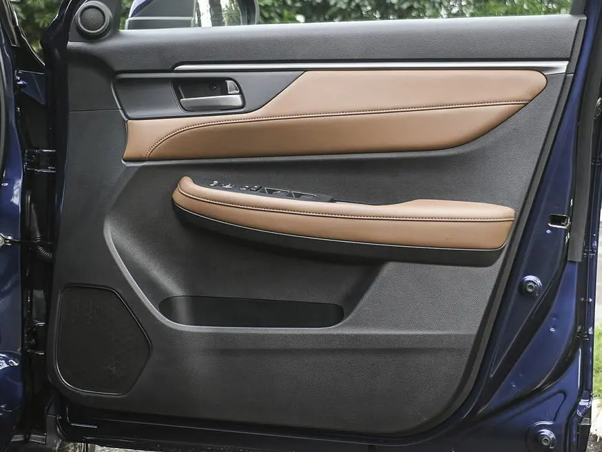 Honda Elevate I Внедорожник 5 дв. — сүрөт 9
