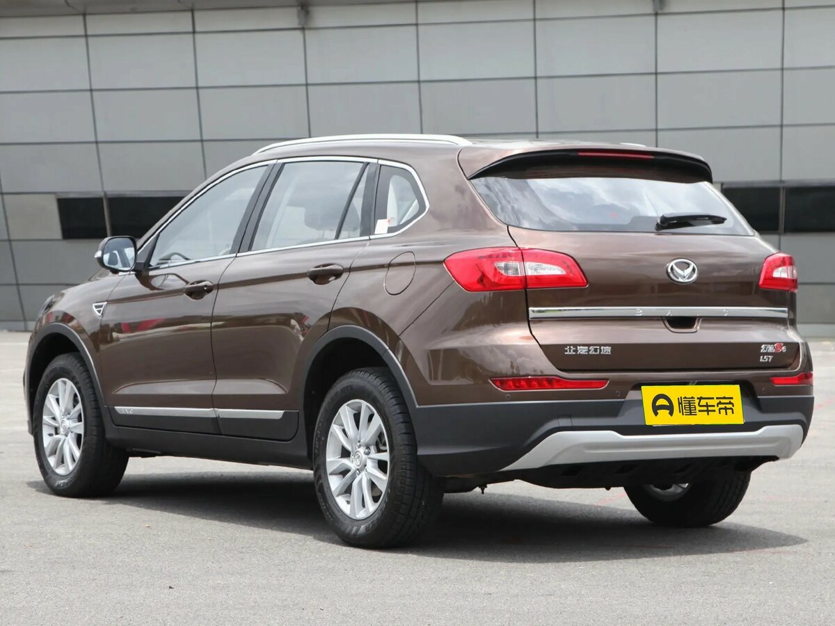 BAIC Kenbo 600 2015 – 2020 Внедорожник 5 дв. — фото 5