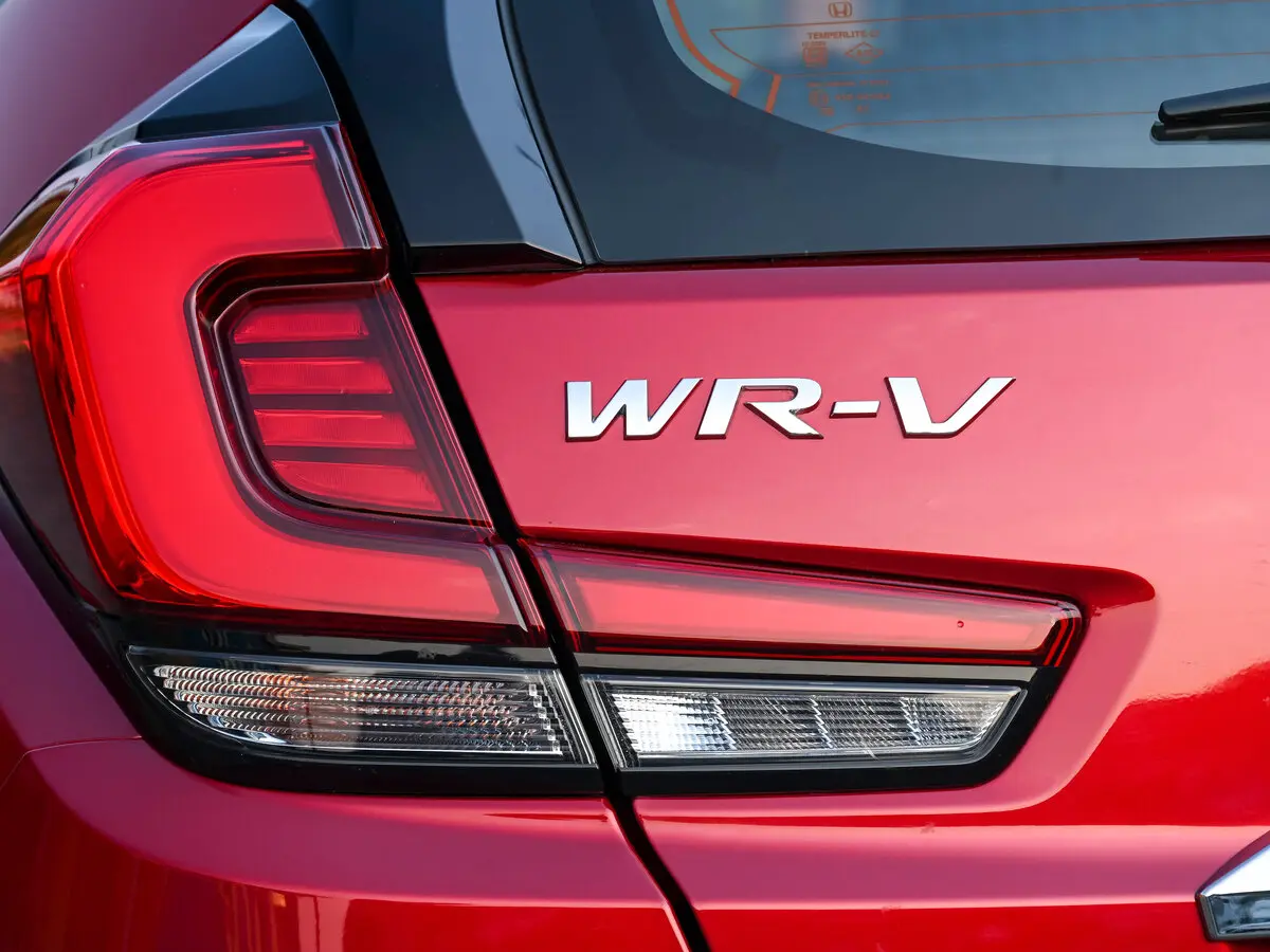 Honda WR-V I Рестайлинг Внедорожник 5 дв. — сүрөт 10